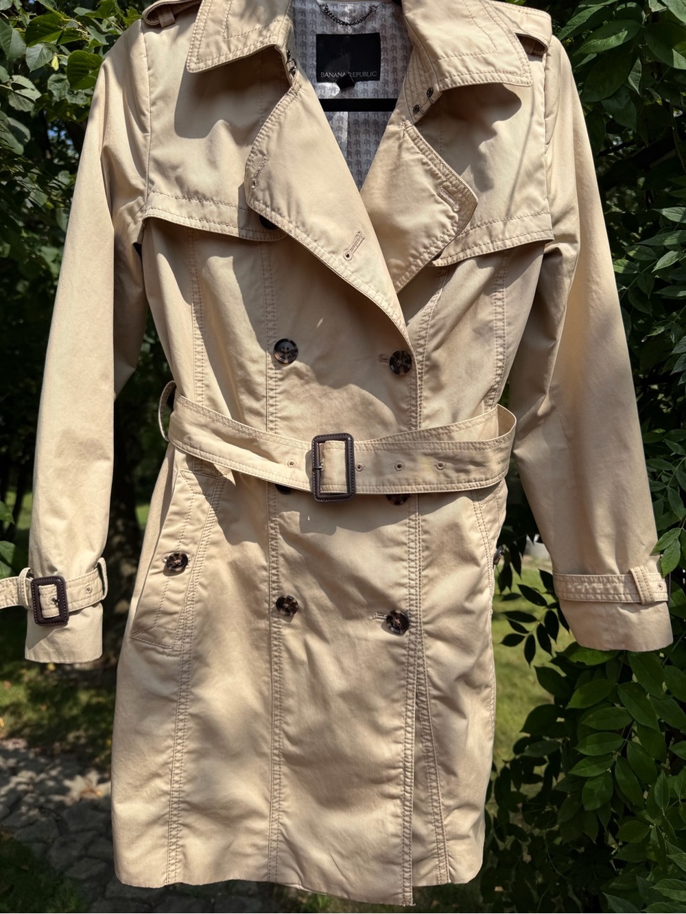 Banana Republic Beige Double-Breasted Trench Coat with Belt